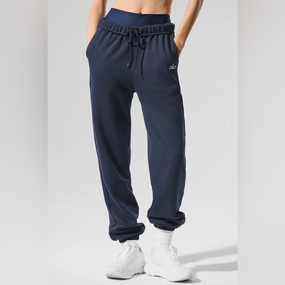 ALO Yoga Black Sweatpants